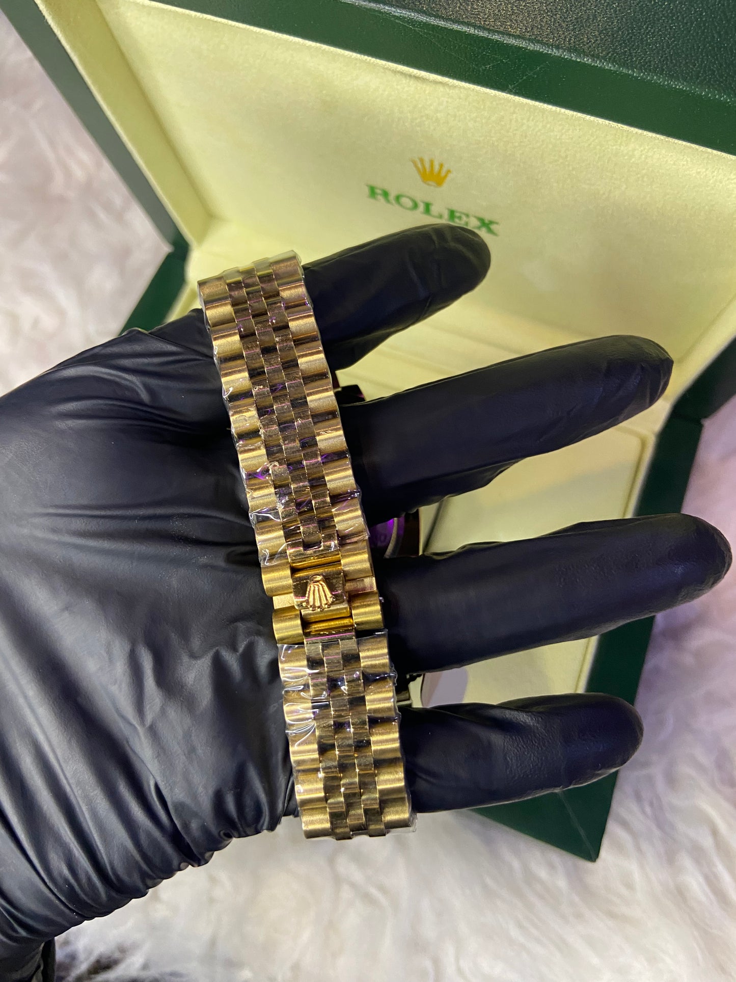 Rolex Datejust (Oyster Perpetual Datejust) – Red Dial Edition